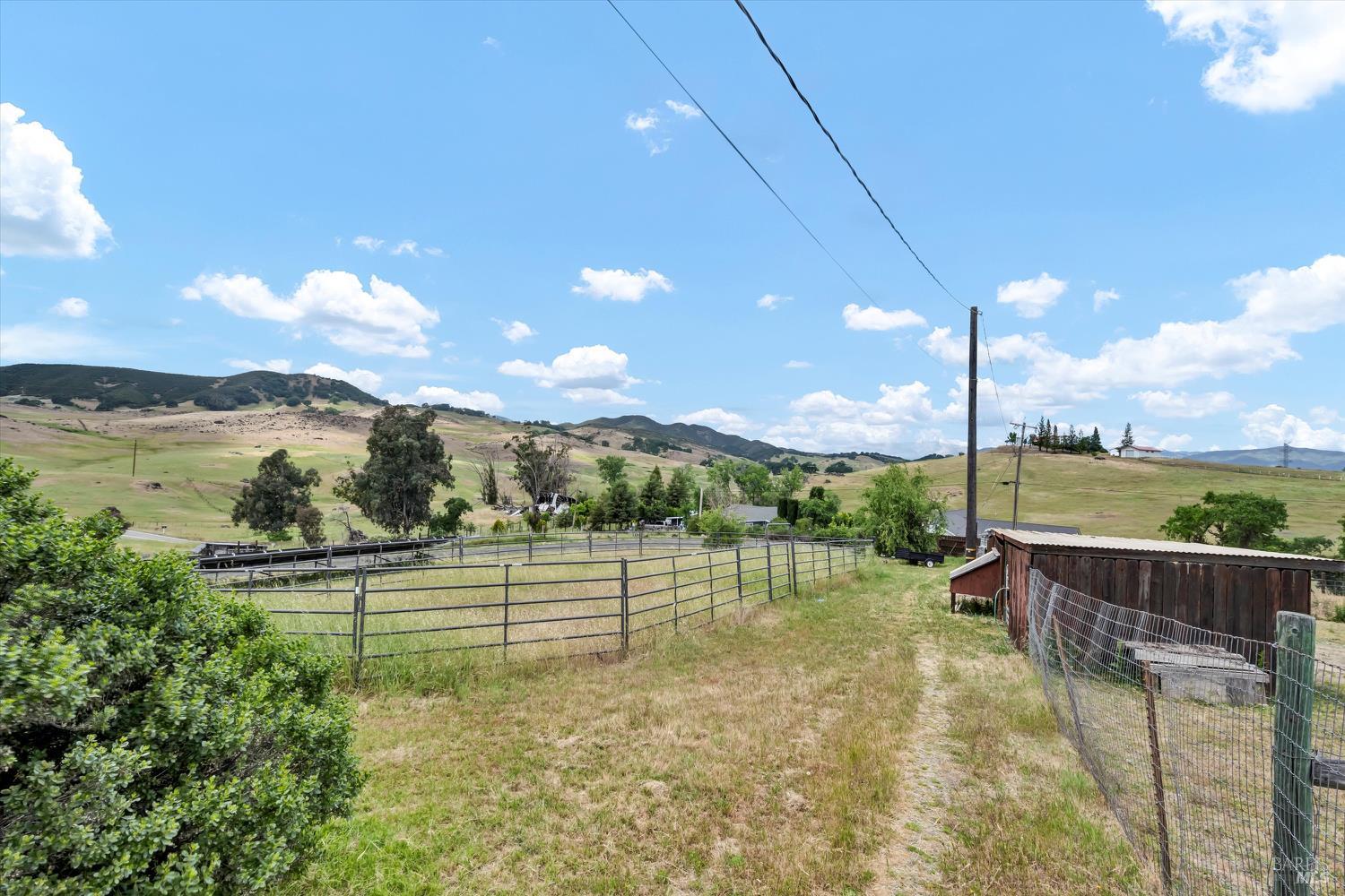 Detail Gallery Image 34 of 46 For 4538 Hill Rd, Lakeport,  CA 95453 - 2 Beds | 2 Baths