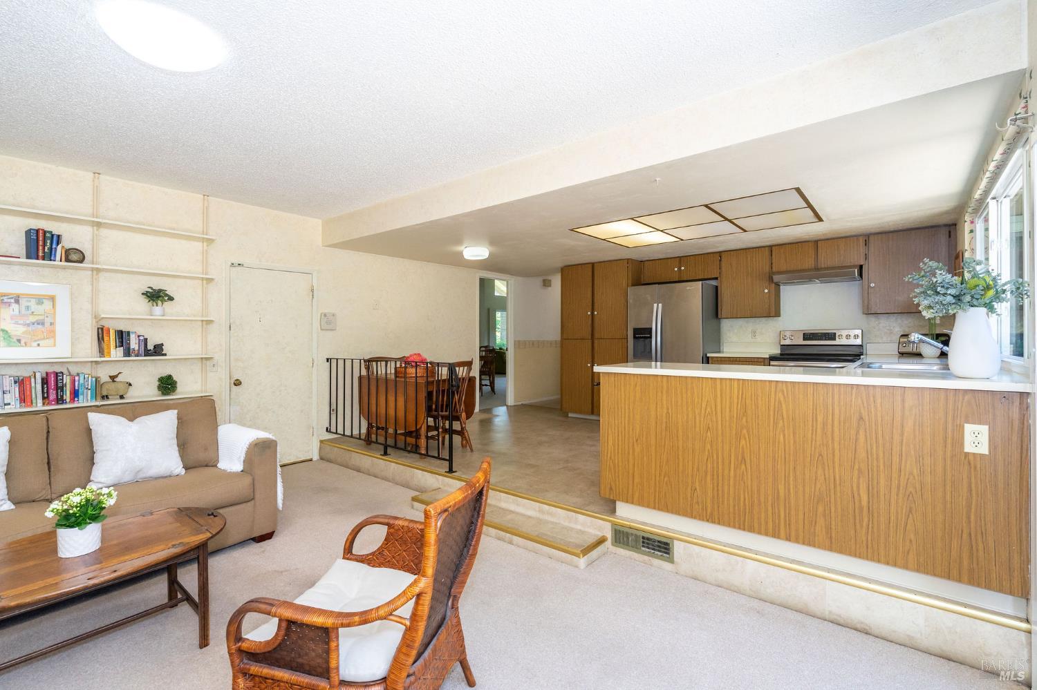 Detail Gallery Image 37 of 58 For 5313 San Luis Ave, Santa Rosa,  CA 95409 - 4 Beds | 2 Baths