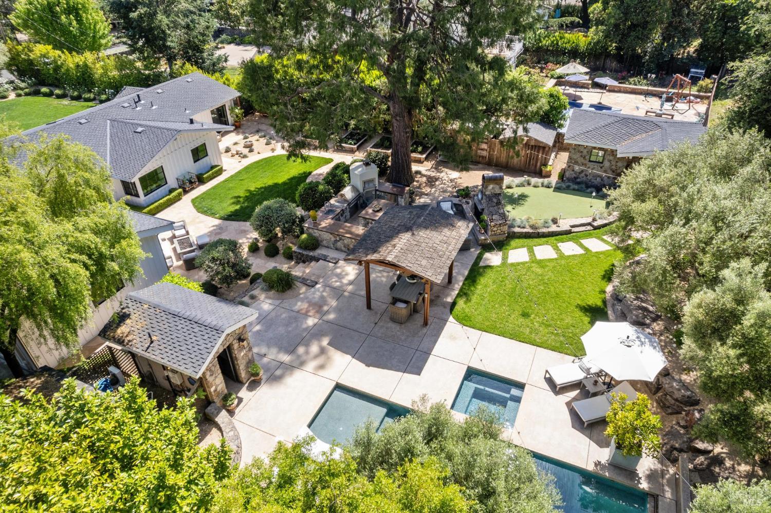 Detail Gallery Image 53 of 71 For 1040 Rose Dr, Napa,  CA 94558 - 5 Beds | 4 Baths