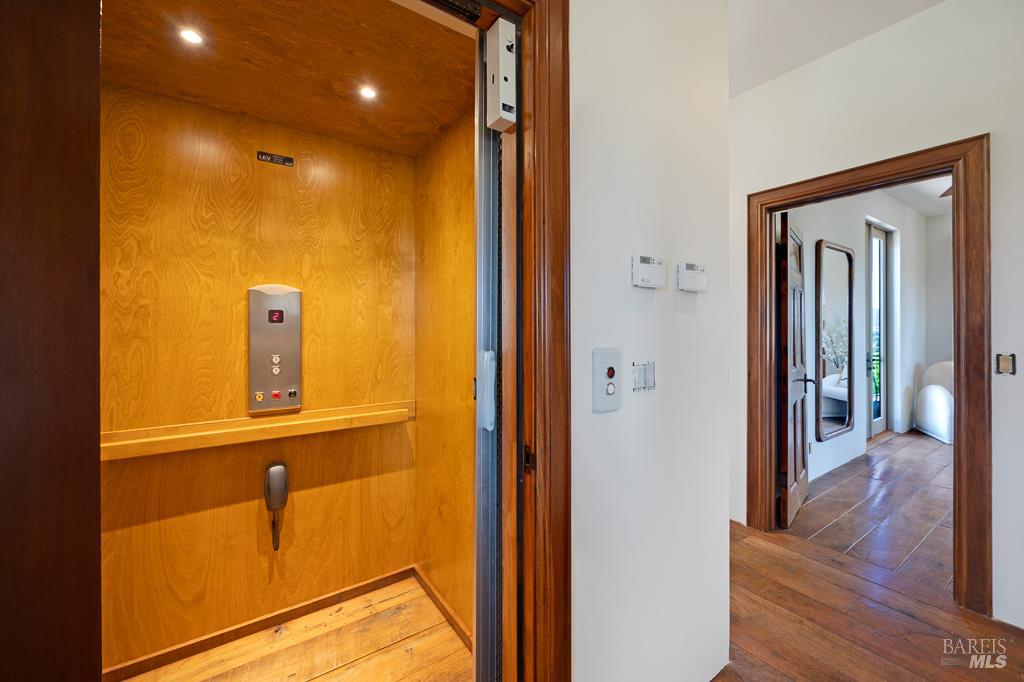 Detail Gallery Image 27 of 62 For Address Is Not Disclosed, Healdsburg,  CA 95448 - 3 Beds | 3/3 Baths