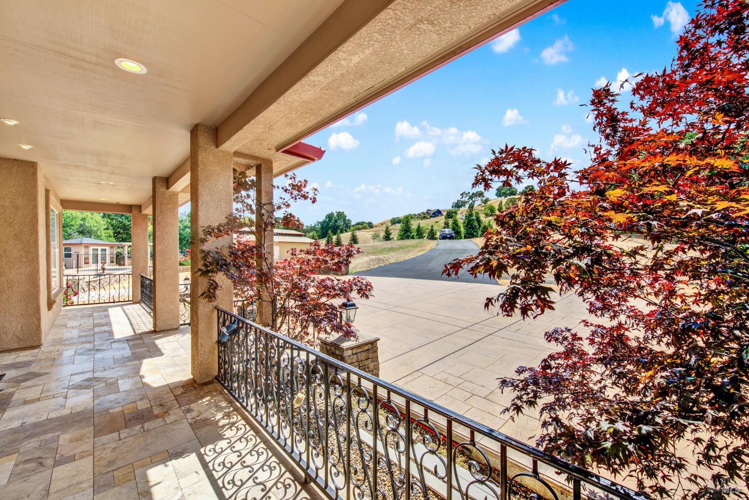 Detail Gallery Image 21 of 99 For 7125 Solitude Ct, Vacaville,  CA 95688 - 5 Beds | 4 Baths
