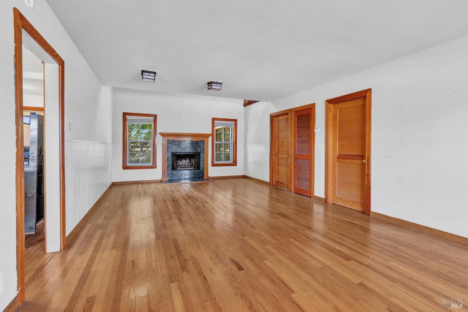 Detail Gallery Image 6 of 45 For 845 W K St, Benicia,  CA 94510 - 3 Beds | 2 Baths