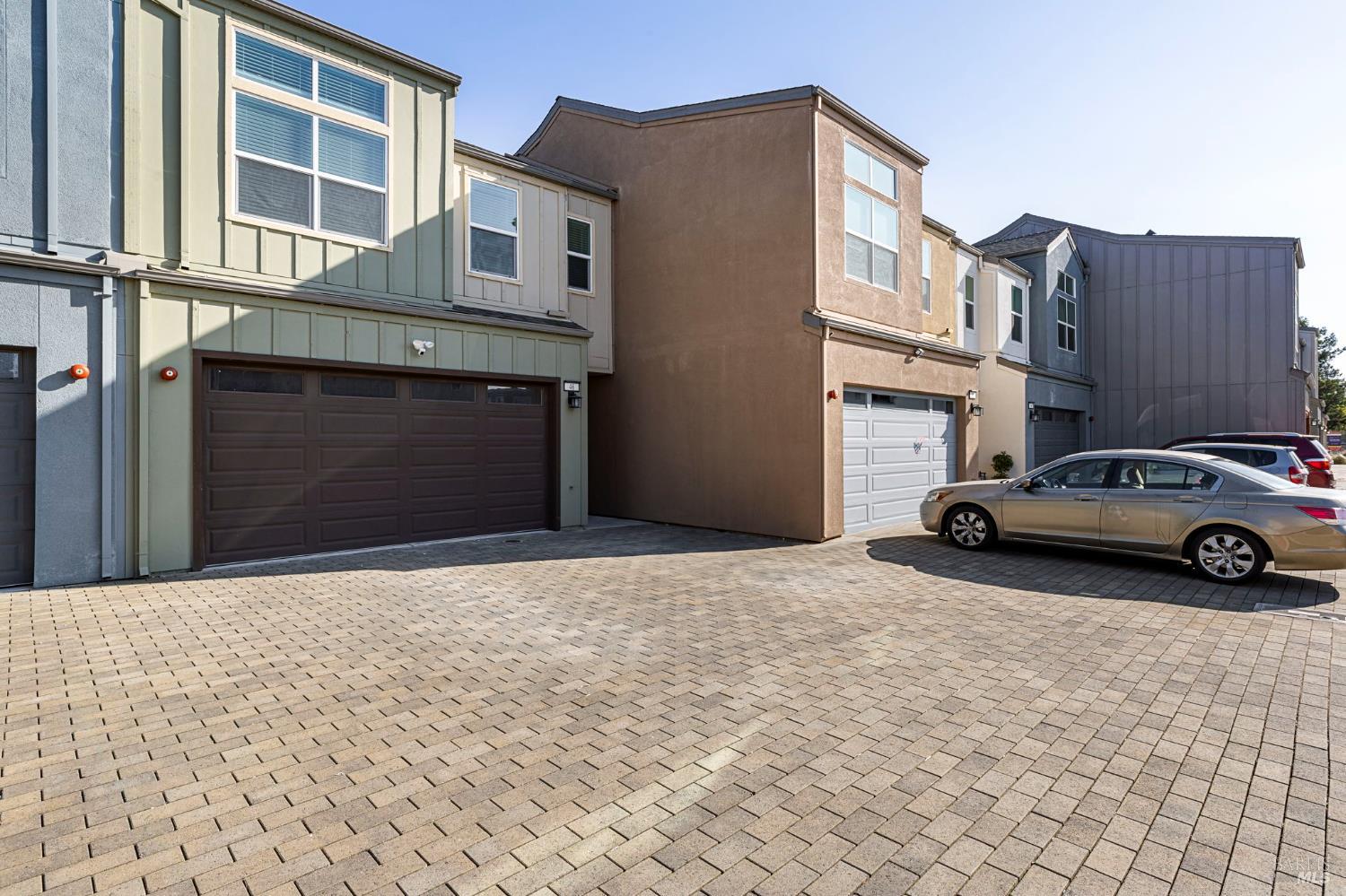 Detail Gallery Image 3 of 50 For 46 Birch Haven Way, Santa Rosa,  CA 95407 - 4 Beds | 2/1 Baths