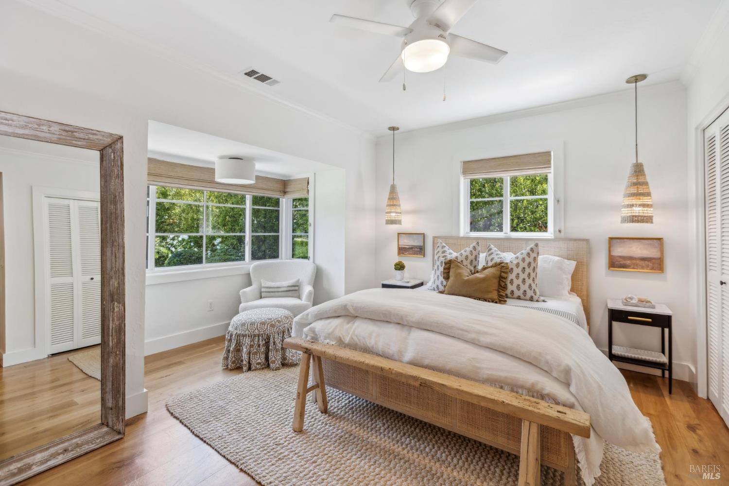 Detail Gallery Image 21 of 71 For 1040 Rose Dr, Napa,  CA 94558 - 5 Beds | 4 Baths