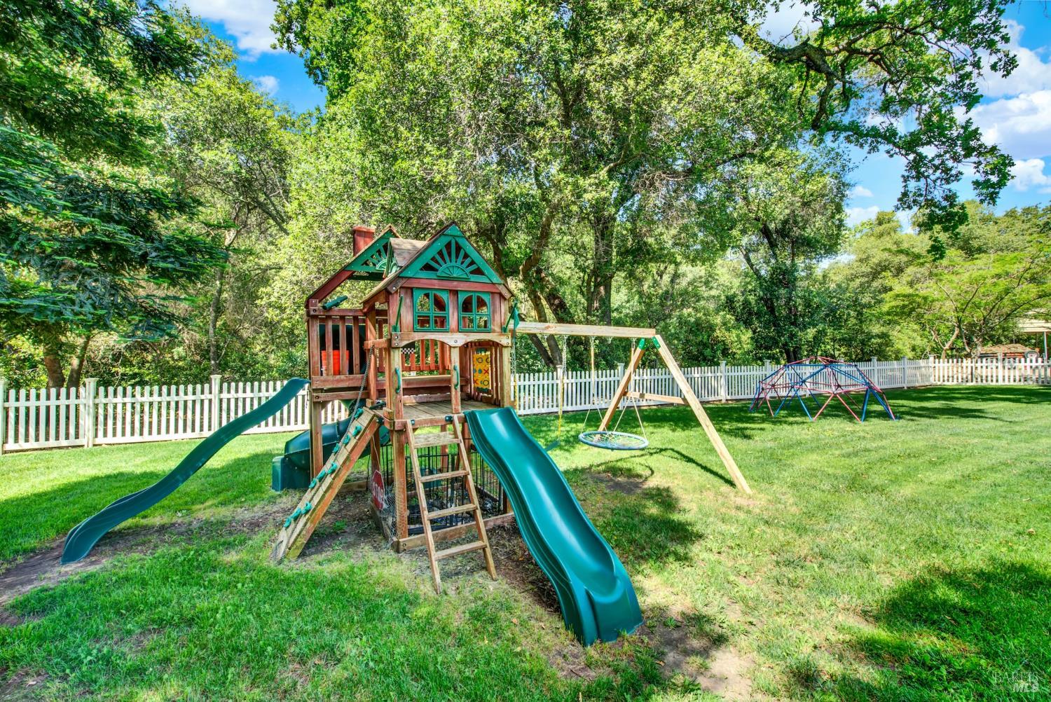 Detail Gallery Image 89 of 98 For 6869 Steiger Hill Rd, Vacaville,  CA 95688 - 4 Beds | 3 Baths