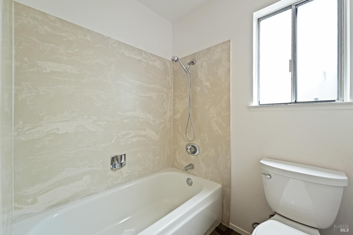 Detail Gallery Image 31 of 45 For 543 Sandy Way, Benicia,  CA 94510 - 4 Beds | 3 Baths
