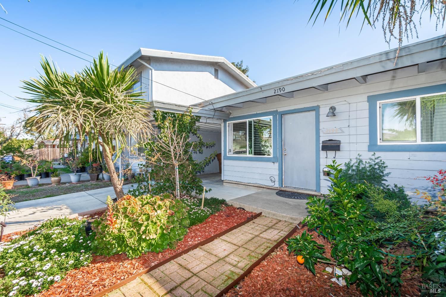 Detail Gallery Image 1 of 20 For 2190 Parrish Rd, Napa,  CA 94559 - – Beds | – Baths