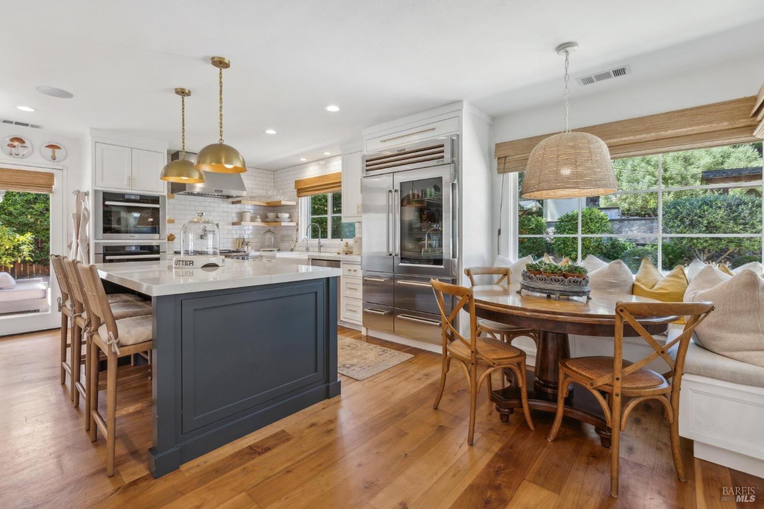 Detail Gallery Image 11 of 71 For 1040 Rose Dr, Napa,  CA 94558 - 5 Beds | 4 Baths