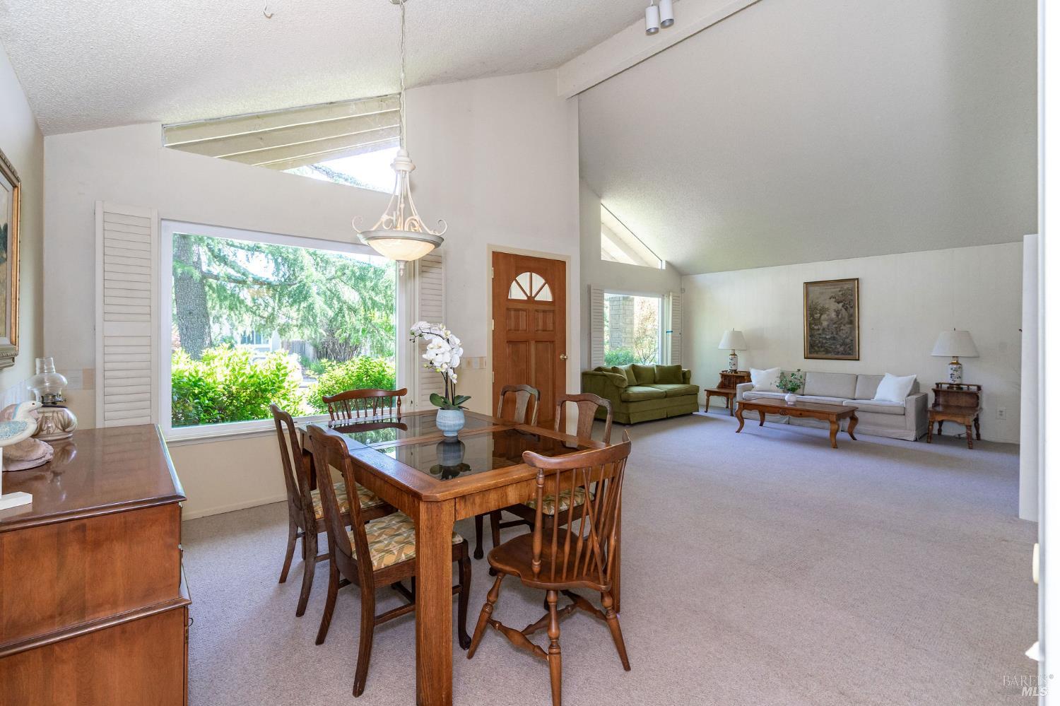 Detail Gallery Image 3 of 58 For 5313 San Luis Ave, Santa Rosa,  CA 95409 - 4 Beds | 2 Baths