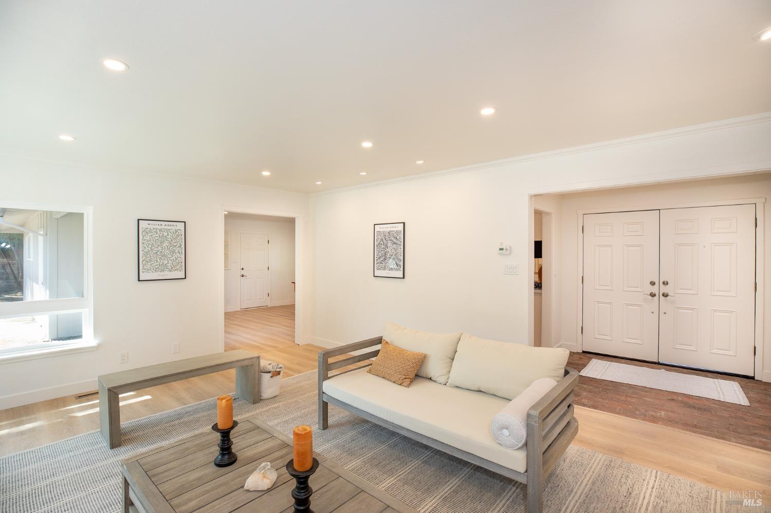 Detail Gallery Image 9 of 56 For 2055 Stonewood Dr, Santa Rosa,  CA 95404 - 3 Beds | 2 Baths