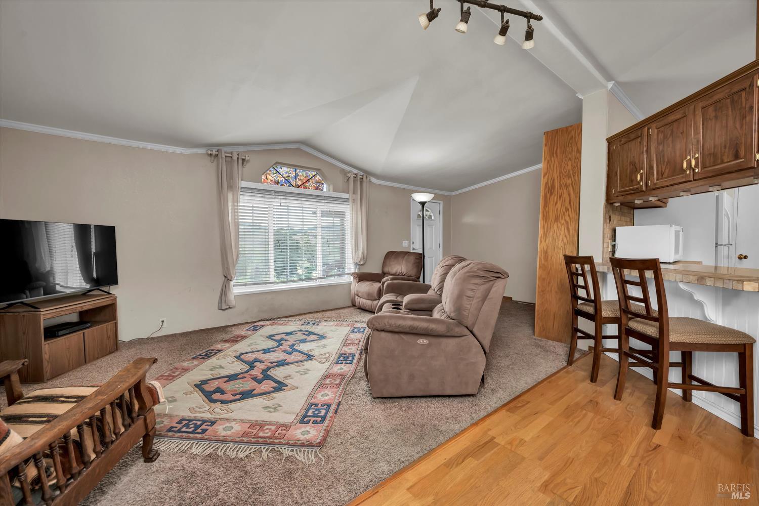 Detail Gallery Image 6 of 46 For 4538 Hill Rd, Lakeport,  CA 95453 - 2 Beds | 2 Baths