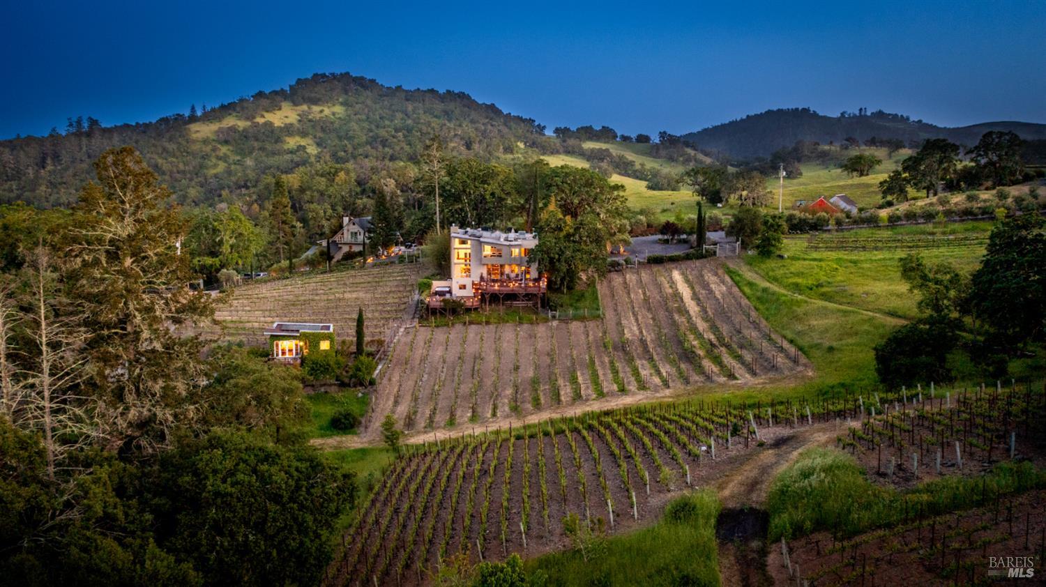 Detail Gallery Image 64 of 69 For 4982 W Soda Rock Ln, Healdsburg,  CA 95448 - 4 Beds | 3/1 Baths