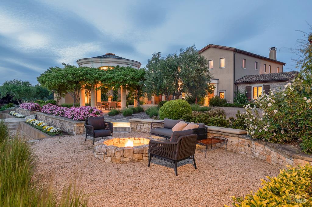 Detail Gallery Image 58 of 62 For Address Is Not Disclosed, Healdsburg,  CA 95448 - 3 Beds | 3/3 Baths