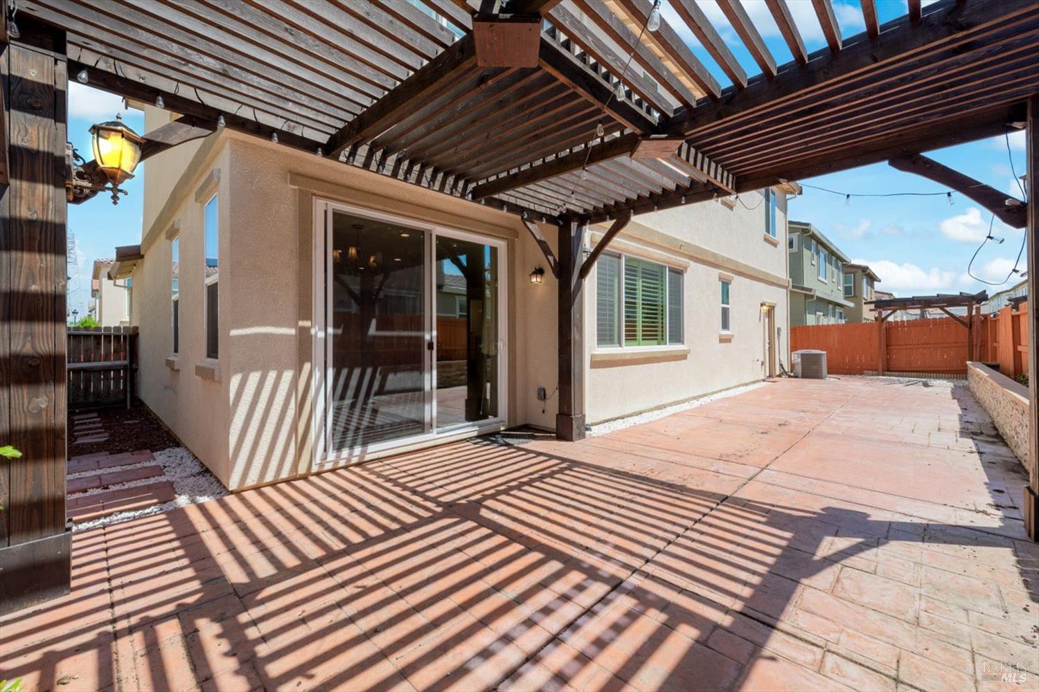 Detail Gallery Image 41 of 46 For 618 Sweet Pea St, Vacaville,  CA 95687 - 4 Beds | 3/1 Baths