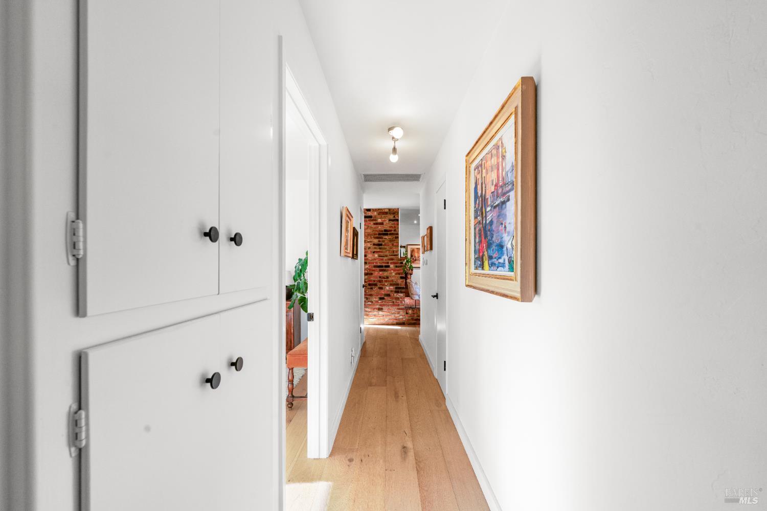 Detail Gallery Image 18 of 30 For 21800 River Rd, Geyserville,  CA 95441 - 3 Beds | 2 Baths