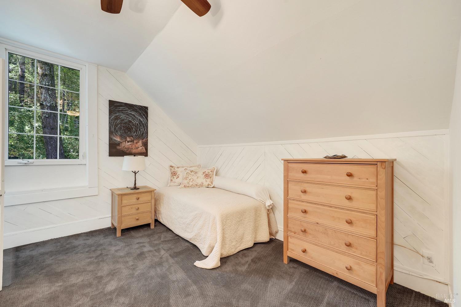 Detail Gallery Image 19 of 53 For 1423 Foothill Blvd, Calistoga,  CA 94515 - 8 Beds | 5 Baths