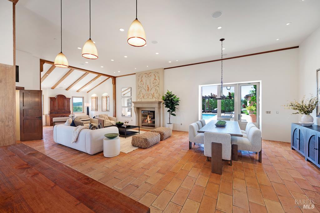 Detail Gallery Image 14 of 62 For Address Is Not Disclosed, Healdsburg,  CA 95448 - 3 Beds | 3/3 Baths