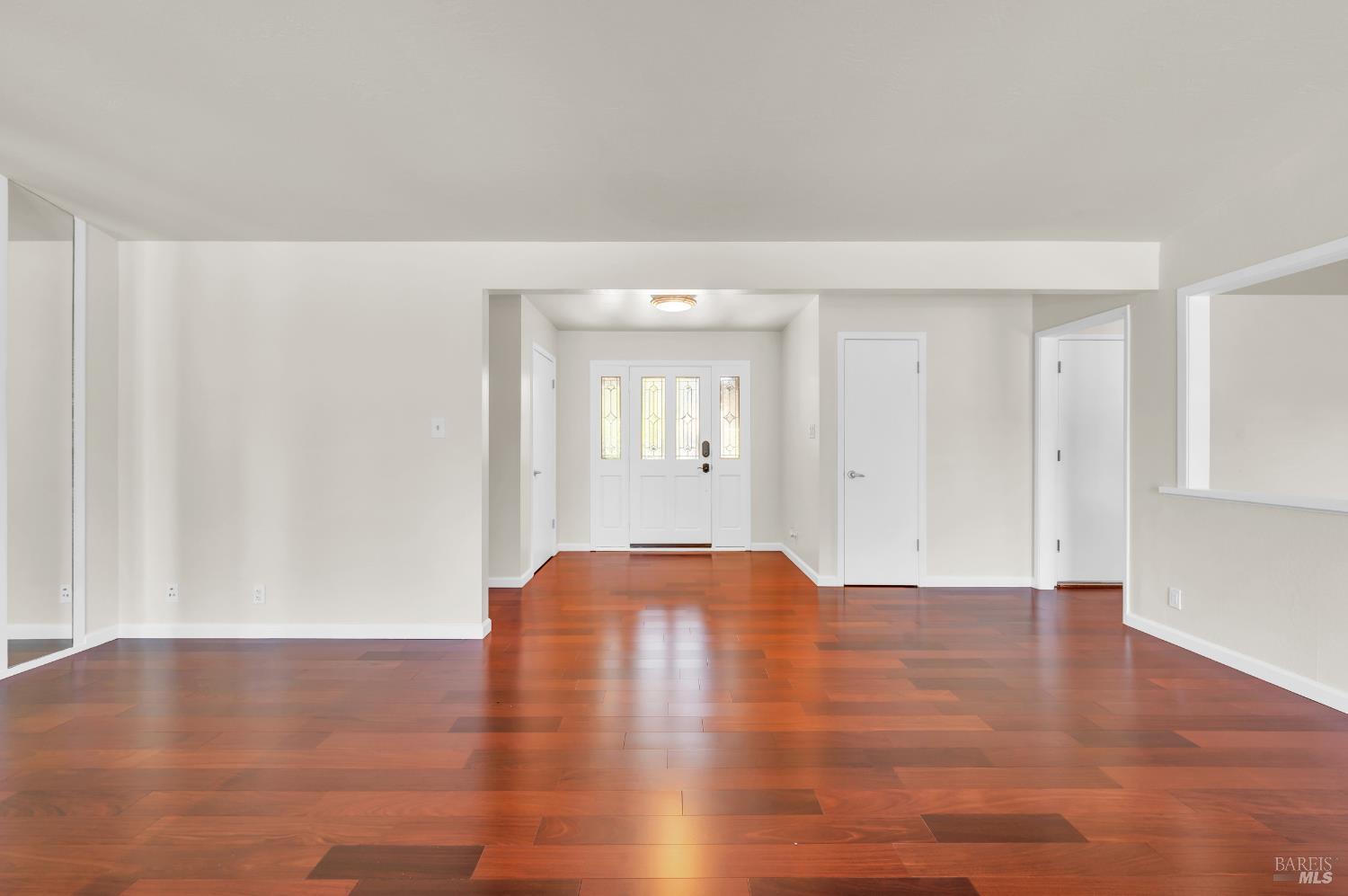 Detail Gallery Image 5 of 33 For 3730 Ruston Ln, Napa,  CA 94558 - 4 Beds | 2 Baths