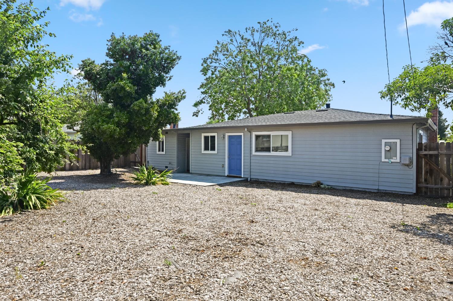 Detail Gallery Image 27 of 30 For 1313 Mcneil Ave, Petaluma,  CA 94954 - 3 Beds | 1 Baths