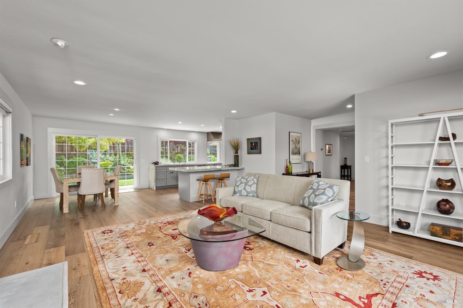 Detail Gallery Image 12 of 42 For 7362 Oakmont Dr, Santa Rosa,  CA 95409 - 2 Beds | 2 Baths