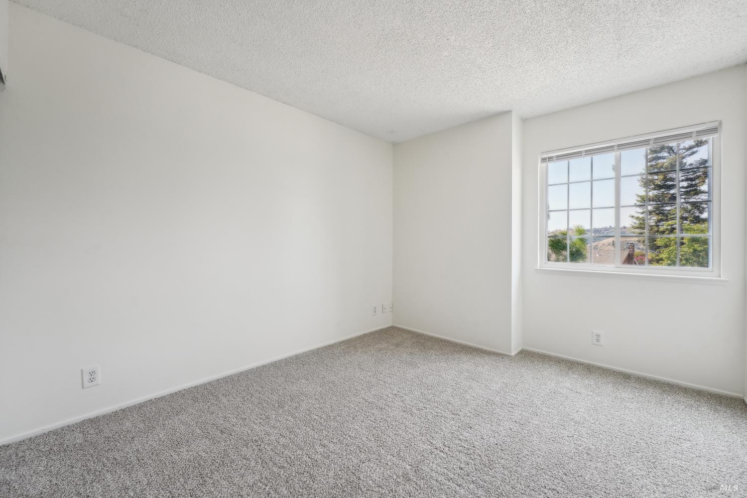 Detail Gallery Image 26 of 45 For 543 Sandy Way, Benicia,  CA 94510 - 4 Beds | 3 Baths