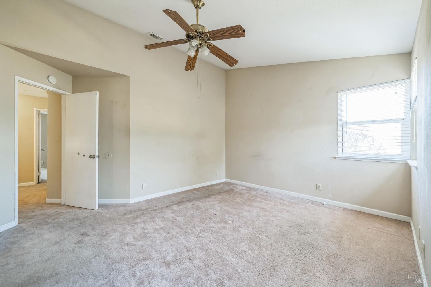 Sunset Court, Fairfield, California image 30