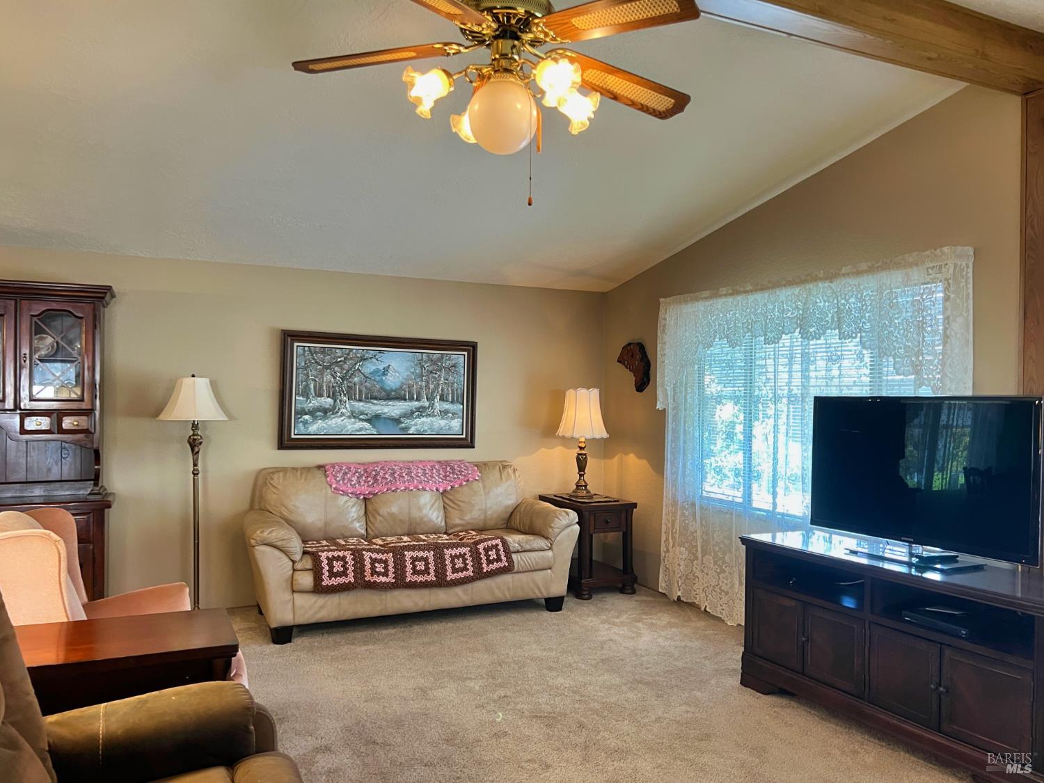 Detail Gallery Image 2 of 28 For 24 Blanco Pl, Ukiah,  CA 95482 - 2 Beds | 2 Baths