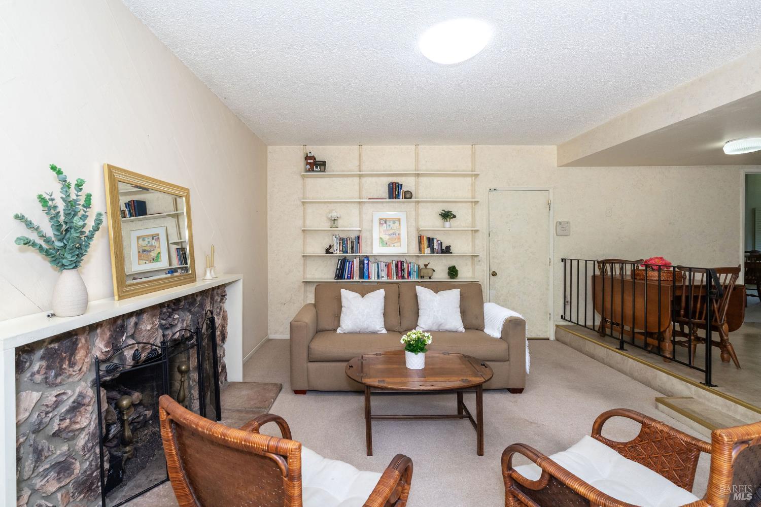 Detail Gallery Image 8 of 58 For 5313 San Luis Ave, Santa Rosa,  CA 95409 - 4 Beds | 2 Baths
