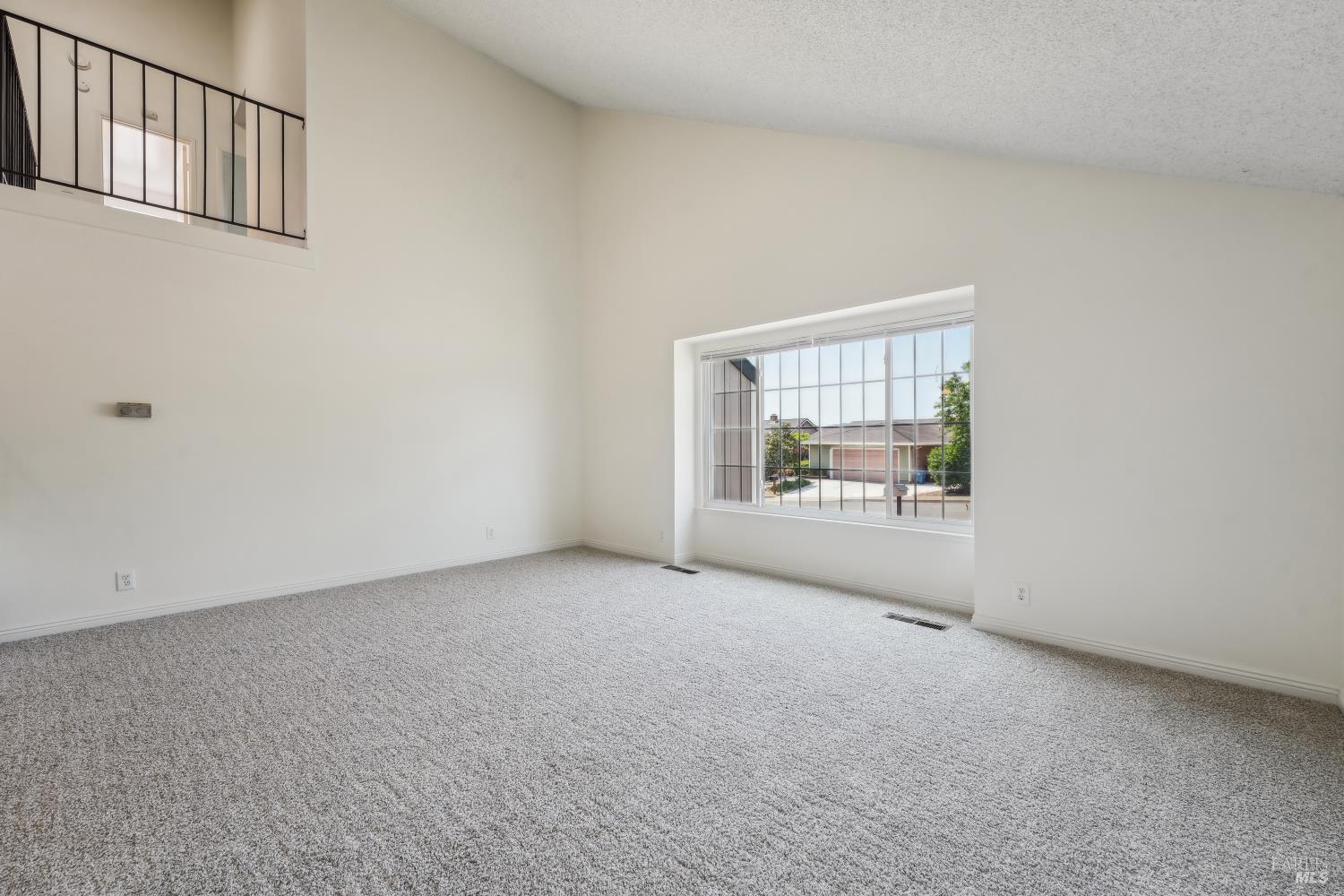 Detail Gallery Image 6 of 45 For 543 Sandy Way, Benicia,  CA 94510 - 4 Beds | 3 Baths