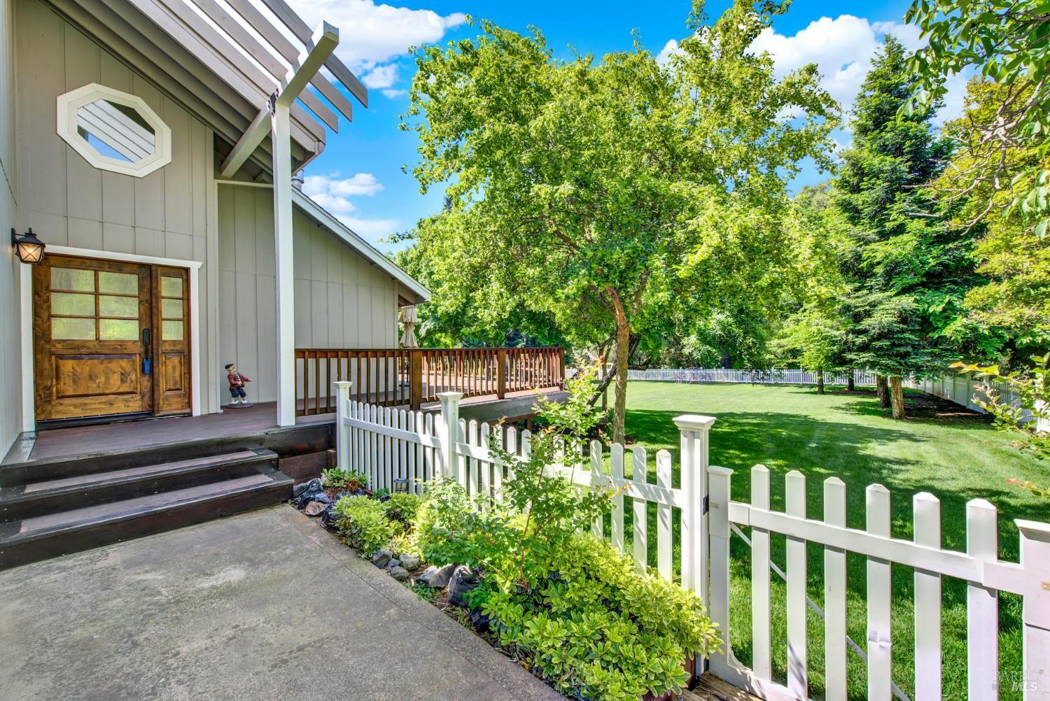 Detail Gallery Image 2 of 98 For 6869 Steiger Hill Rd, Vacaville,  CA 95688 - 4 Beds | 3 Baths
