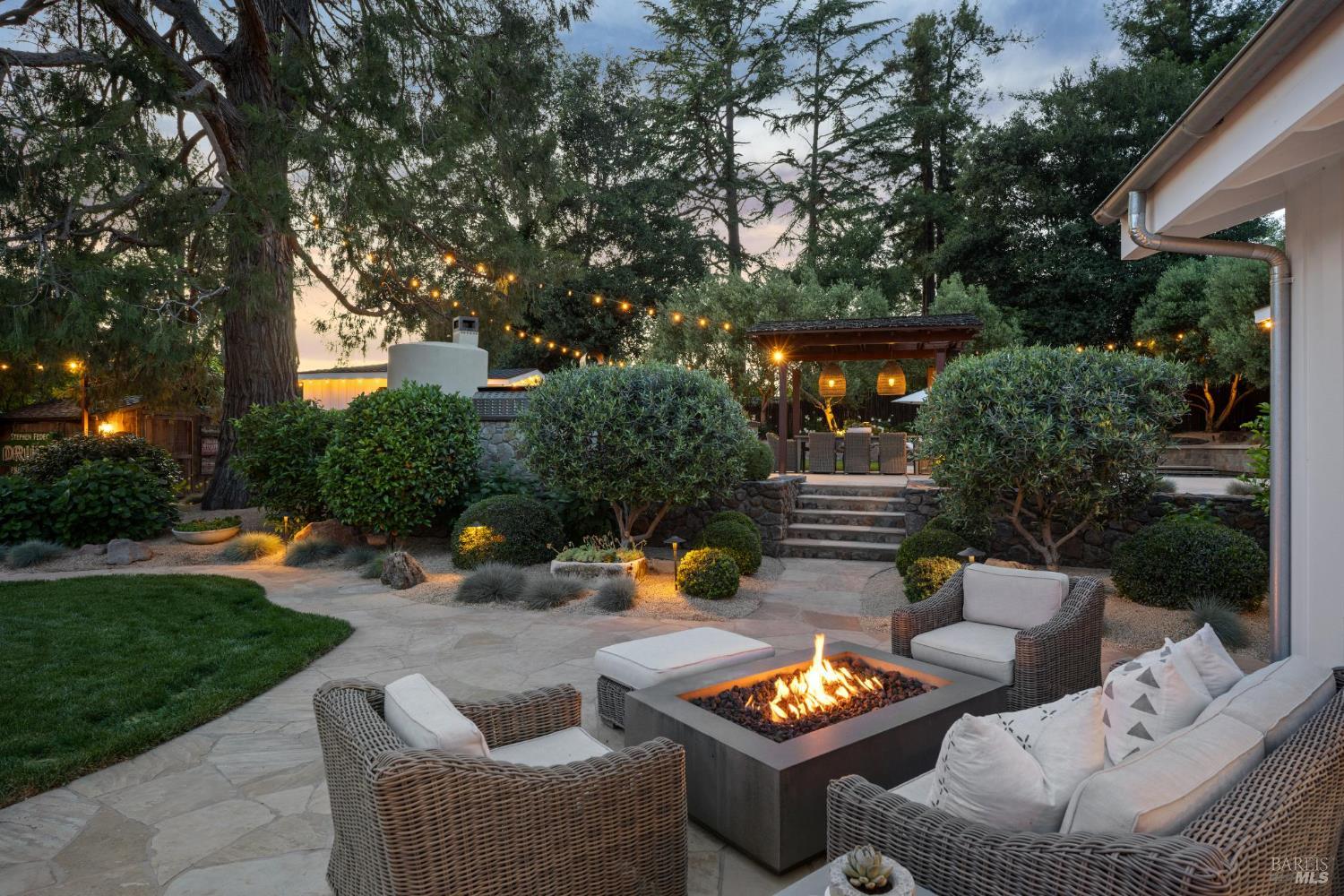 Detail Gallery Image 60 of 71 For 1040 Rose Dr, Napa,  CA 94558 - 5 Beds | 4 Baths