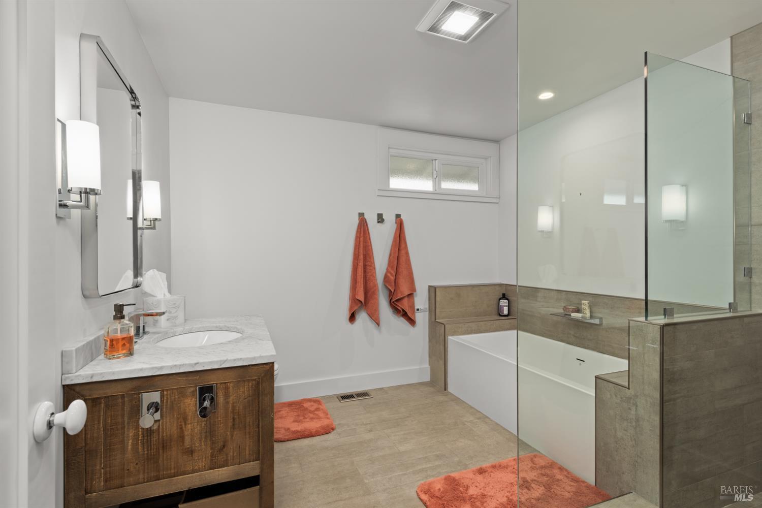 Detail Gallery Image 27 of 42 For 7362 Oakmont Dr, Santa Rosa,  CA 95409 - 2 Beds | 2 Baths