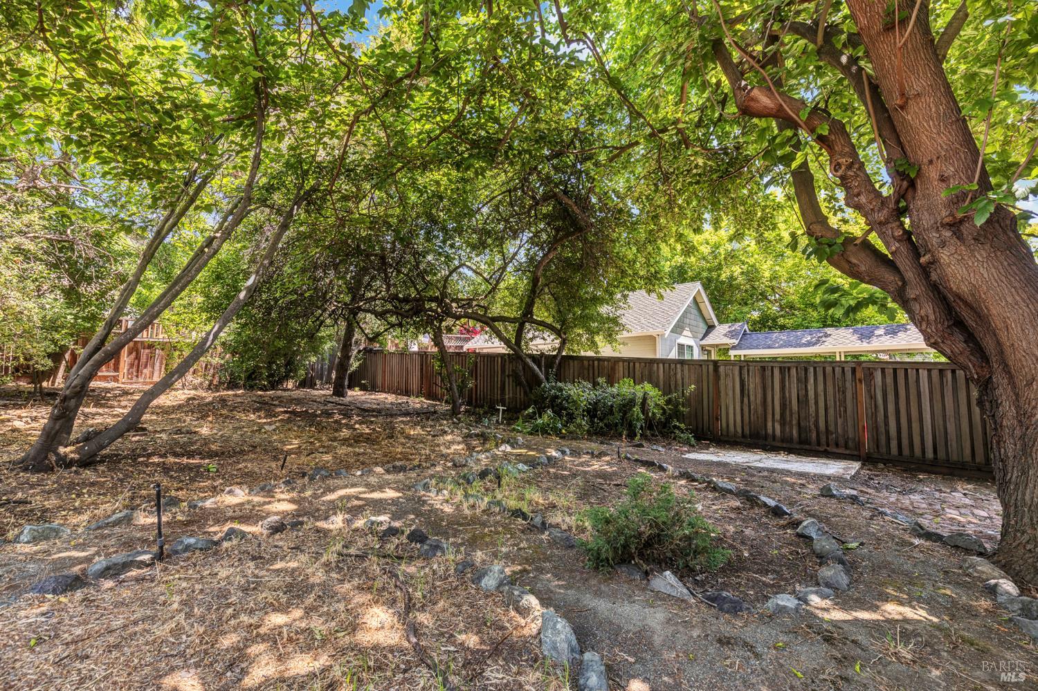 Detail Gallery Image 42 of 45 For 845 W K St, Benicia,  CA 94510 - 3 Beds | 2 Baths