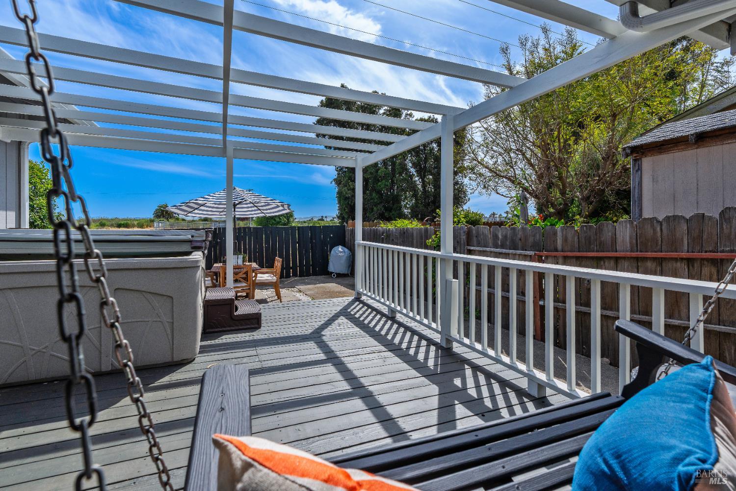 Detail Gallery Image 26 of 43 For 733 Whispering Bay Ln, Suisun City,  CA 94585 - 4 Beds | 2 Baths