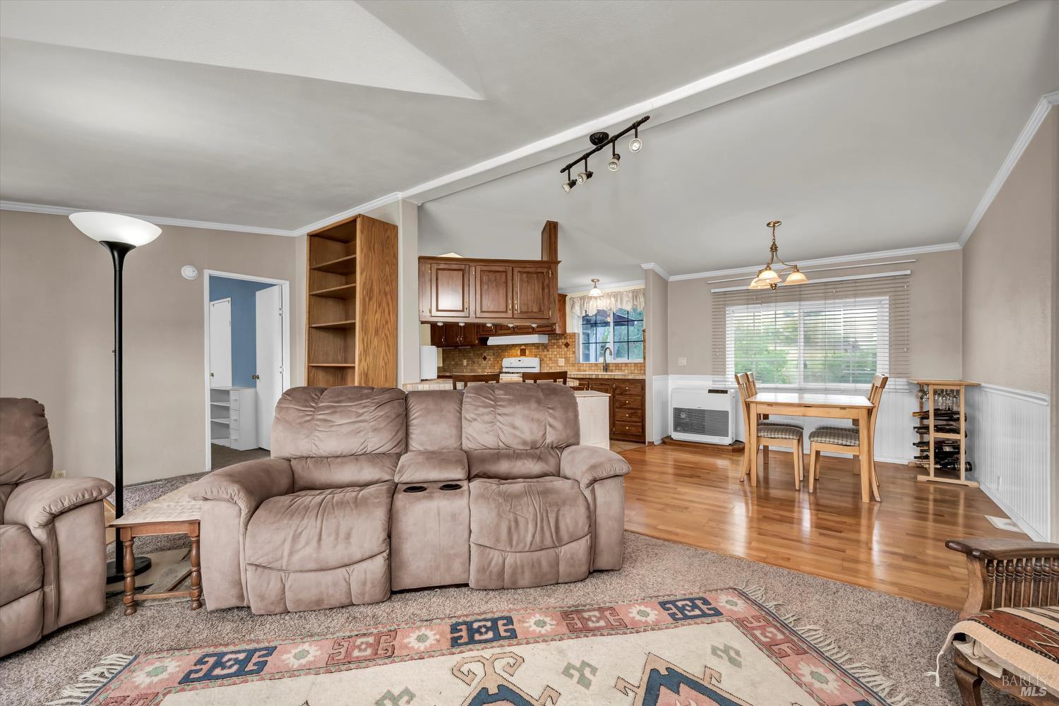 Detail Gallery Image 8 of 46 For 4538 Hill Rd, Lakeport,  CA 95453 - 2 Beds | 2 Baths