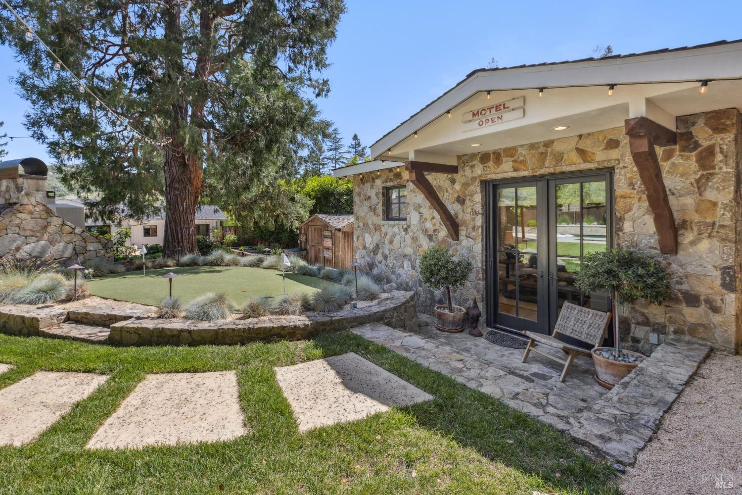 Detail Gallery Image 47 of 71 For 1040 Rose Dr, Napa,  CA 94558 - 5 Beds | 4 Baths