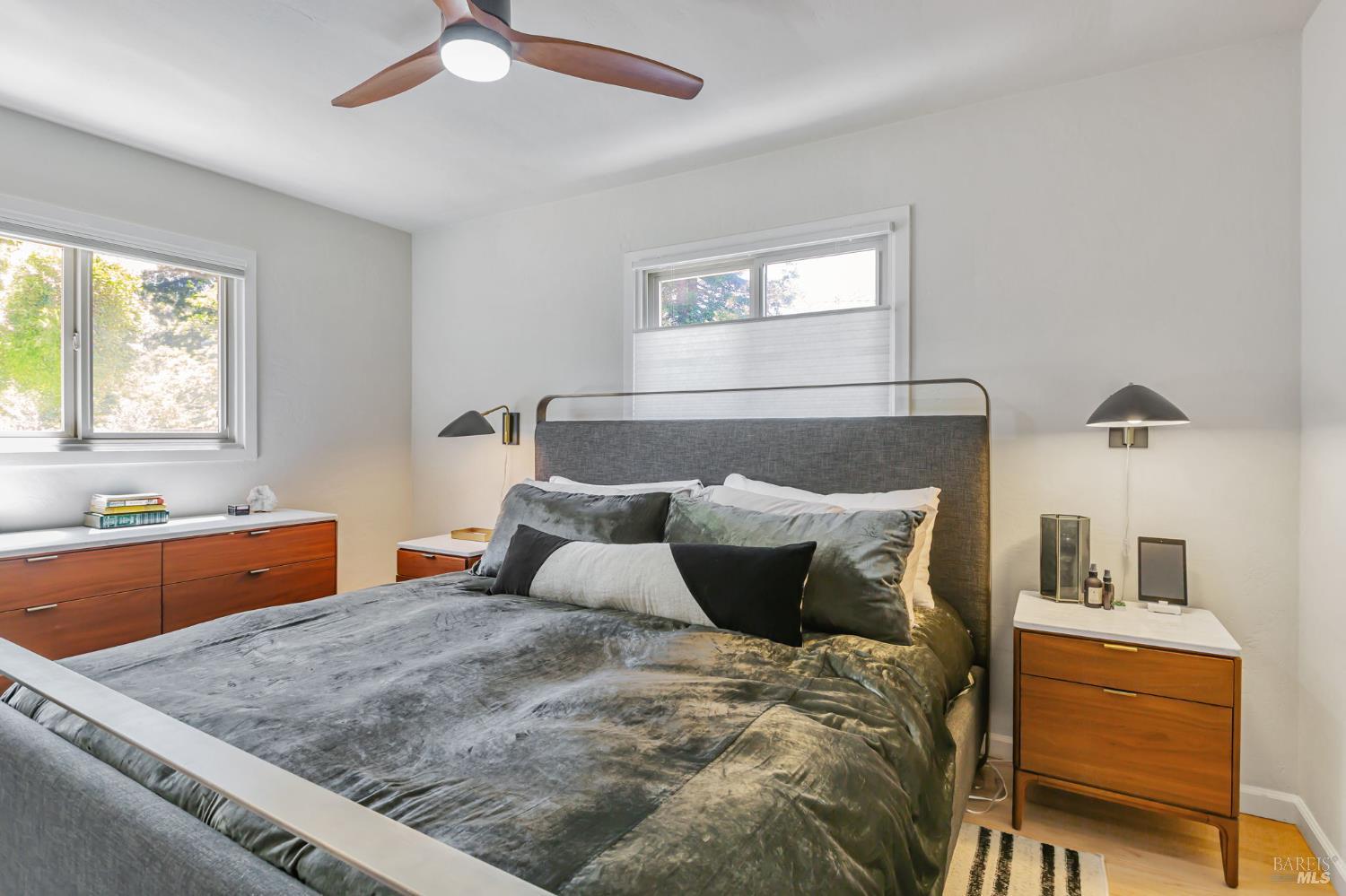 Detail Gallery Image 33 of 47 For 836 Wilmac Ave, Novato,  CA 94947 - 3 Beds | 1/1 Baths