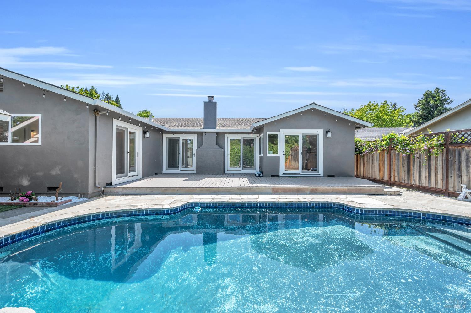 Detail Gallery Image 27 of 33 For 3730 Ruston Ln, Napa,  CA 94558 - 4 Beds | 2 Baths