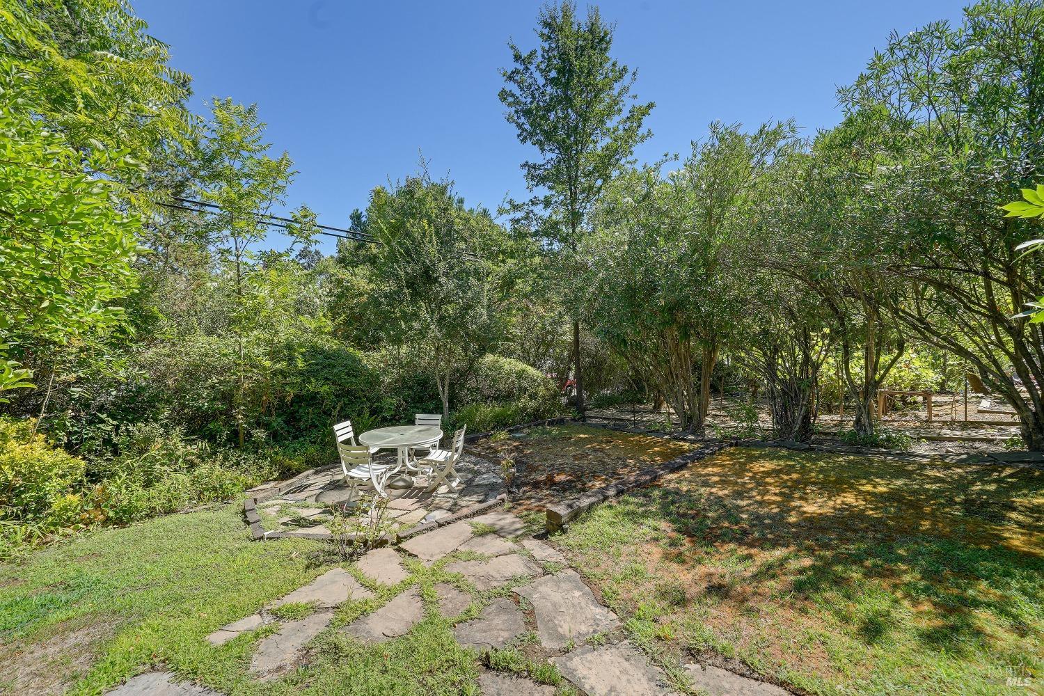 Detail Gallery Image 46 of 53 For 1423 Foothill Blvd, Calistoga,  CA 94515 - 8 Beds | 5 Baths
