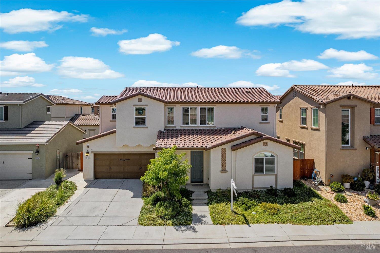 Detail Gallery Image 5 of 46 For 618 Sweet Pea St, Vacaville,  CA 95687 - 4 Beds | 3/1 Baths