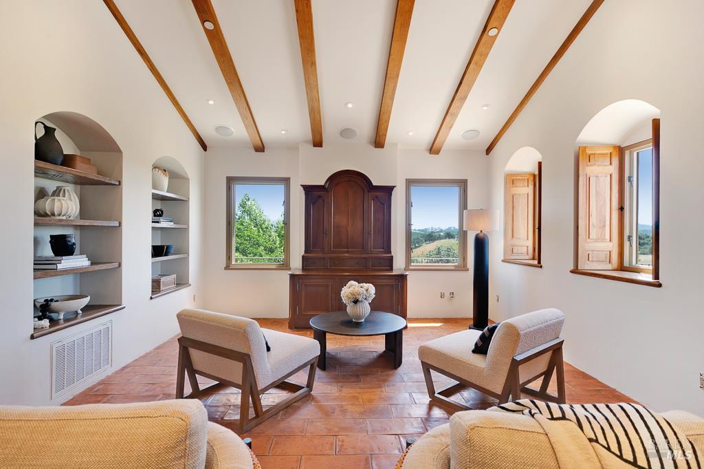 Detail Gallery Image 17 of 62 For Address Is Not Disclosed, Healdsburg,  CA 95448 - 3 Beds | 3/3 Baths