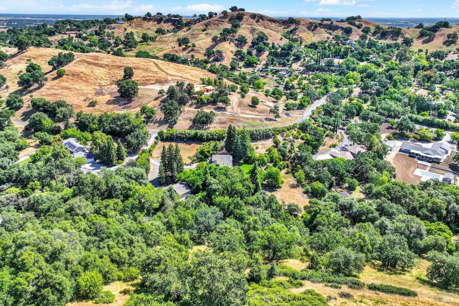 Detail Gallery Image 7 of 98 For 6869 Steiger Hill Rd, Vacaville,  CA 95688 - 4 Beds | 3 Baths