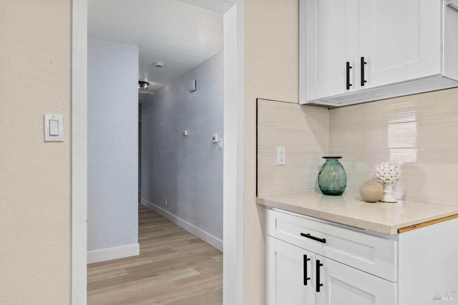 Detail Gallery Image 16 of 47 For 1007 Harold Ln, Healdsburg,  CA 95448 - 4 Beds | 2 Baths