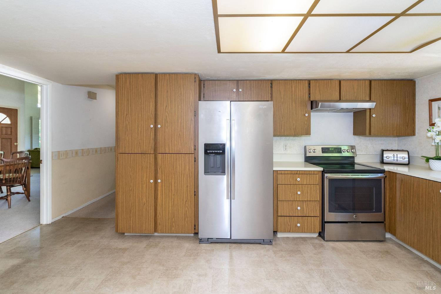 Detail Gallery Image 34 of 58 For 5313 San Luis Ave, Santa Rosa,  CA 95409 - 4 Beds | 2 Baths