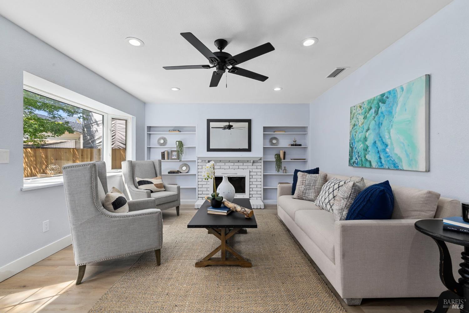 Detail Gallery Image 20 of 47 For 1007 Harold Ln, Healdsburg,  CA 95448 - 4 Beds | 2 Baths