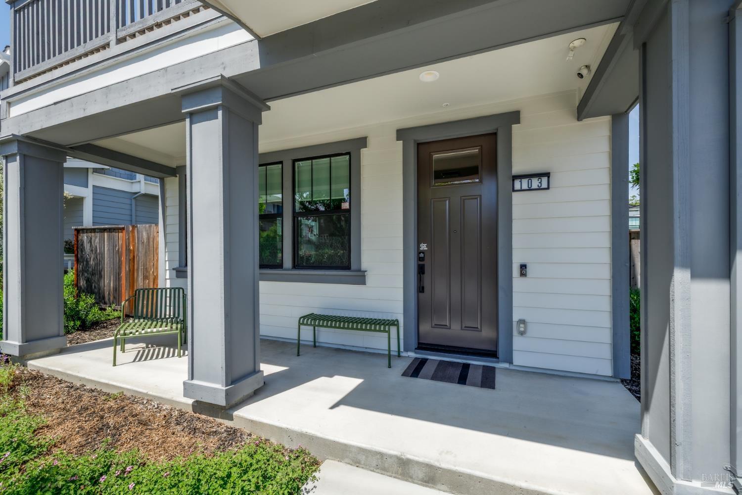Detail Gallery Image 32 of 32 For 103 Chiquita Rd, Healdsburg,  CA 95448 - 3 Beds | 2/1 Baths