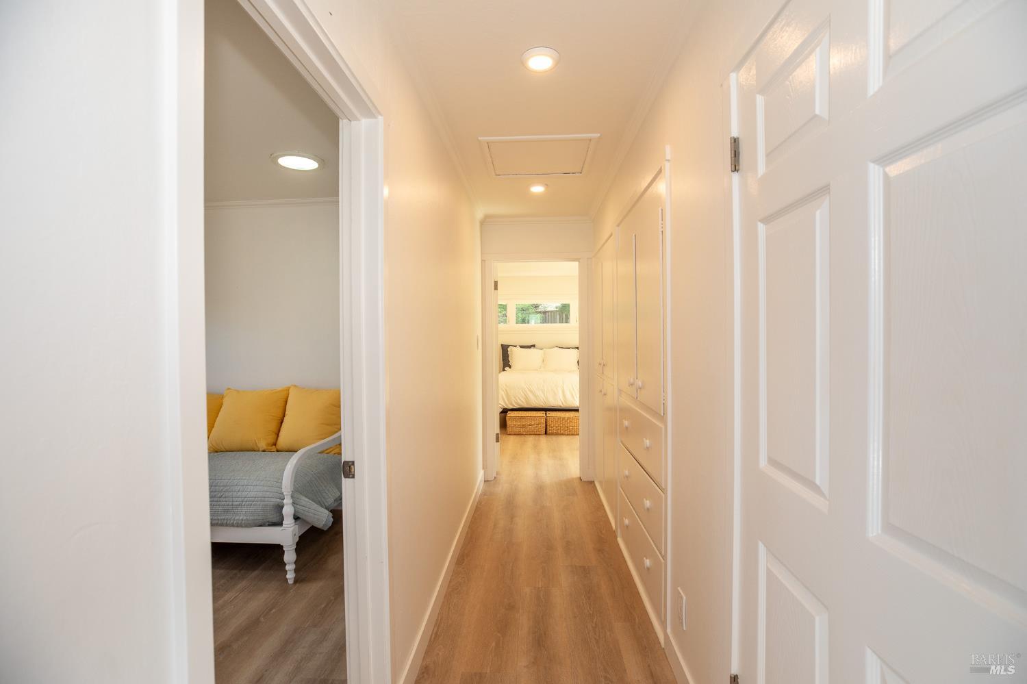 Detail Gallery Image 24 of 56 For 2055 Stonewood Dr, Santa Rosa,  CA 95404 - 3 Beds | 2 Baths