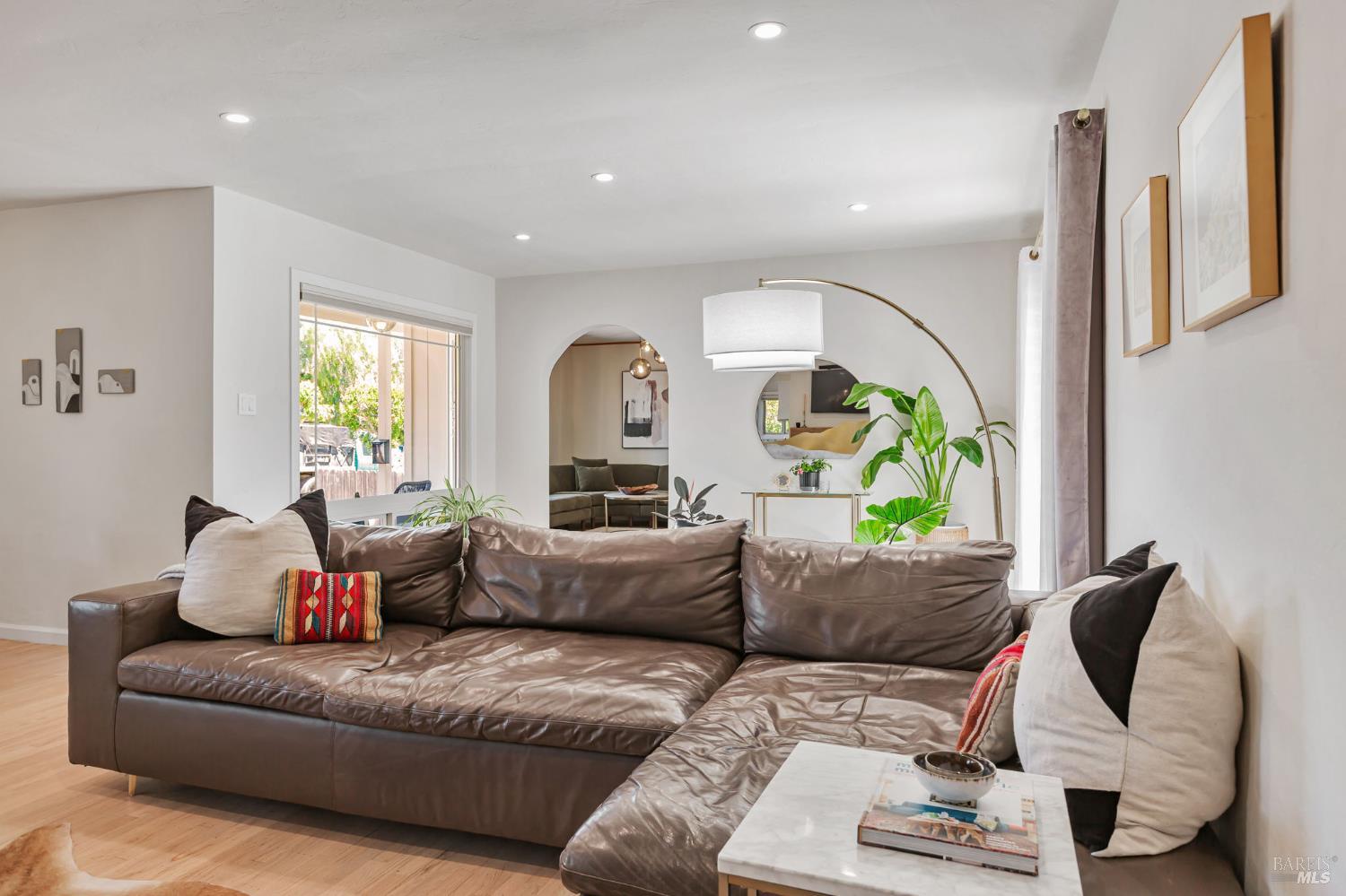Detail Gallery Image 21 of 47 For 836 Wilmac Ave, Novato,  CA 94947 - 3 Beds | 1/1 Baths