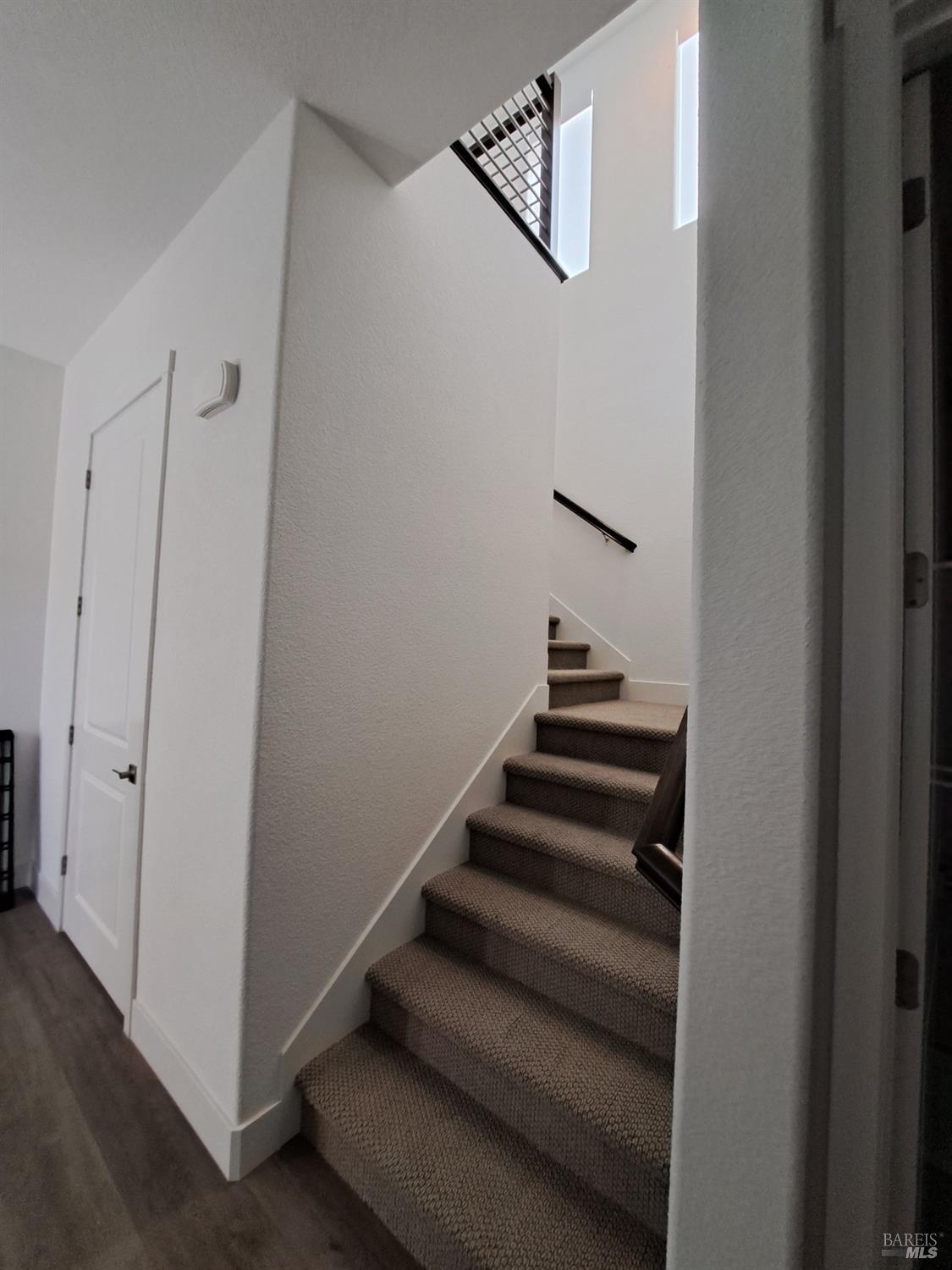 Detail Gallery Image 8 of 43 For 2373 Waterside Dr, Fairfield,  CA 94533 - 4 Beds | 3 Baths