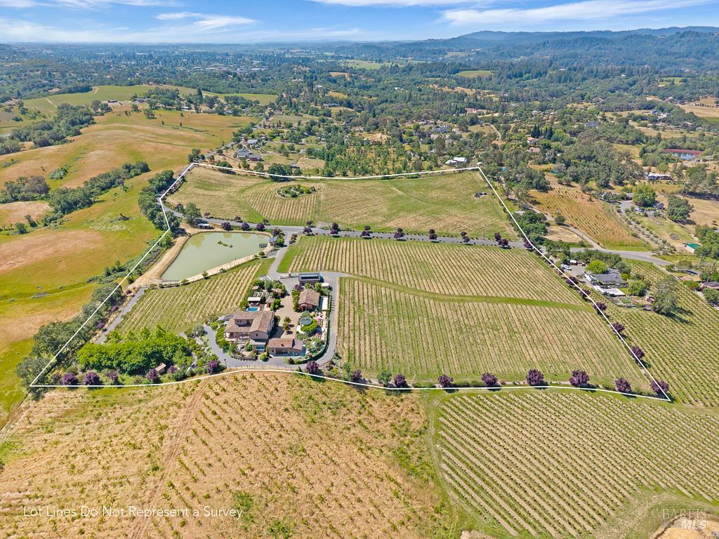 Detail Gallery Image 3 of 62 For Address Is Not Disclosed, Healdsburg,  CA 95448 - 3 Beds | 3/3 Baths